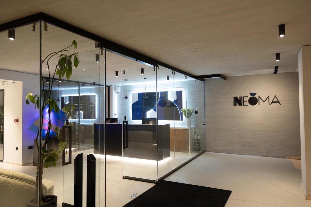 Neoma Hotel